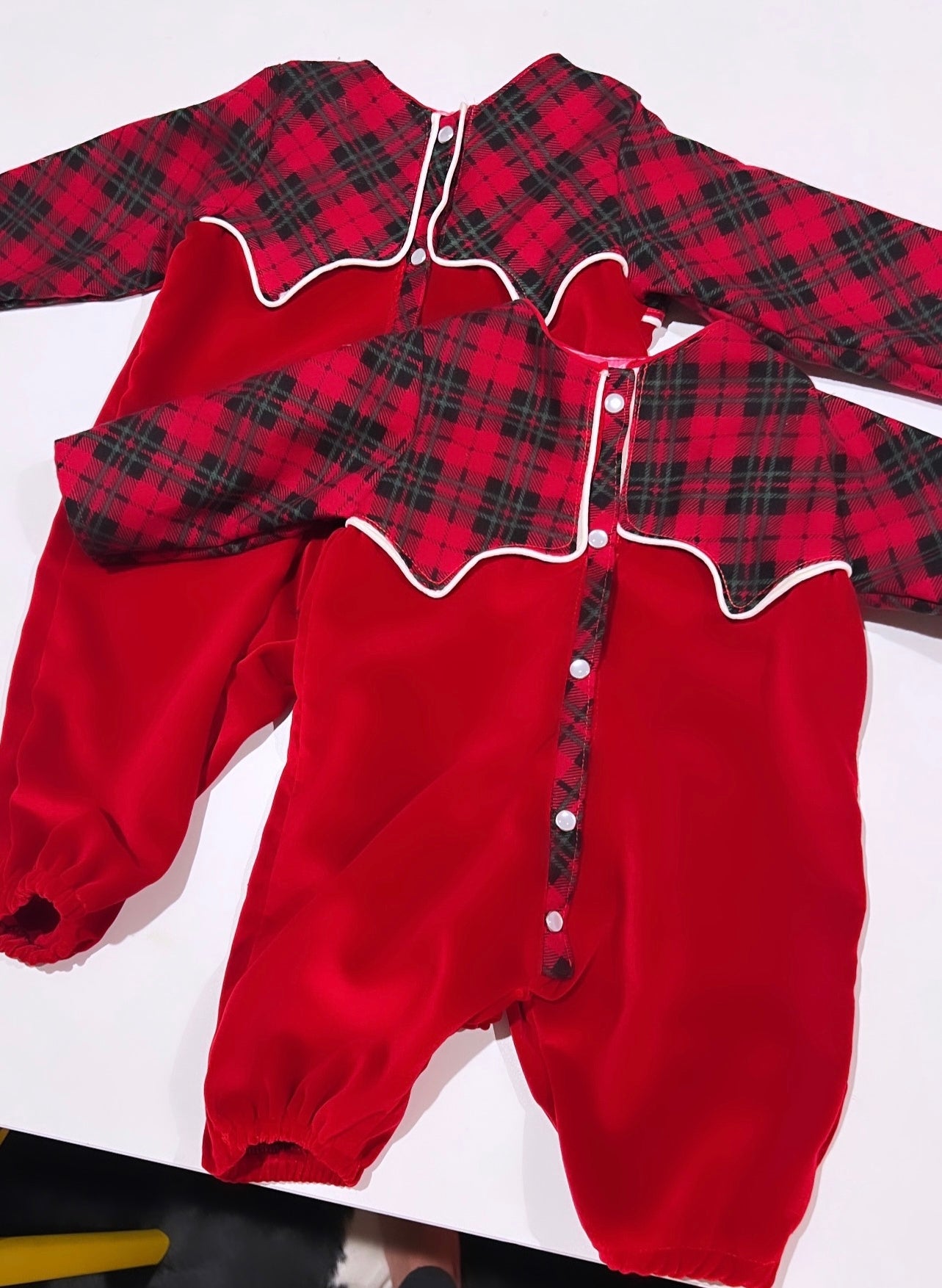 Holly Dolly Darlin’ Holiday Onesie, Pearl Snap