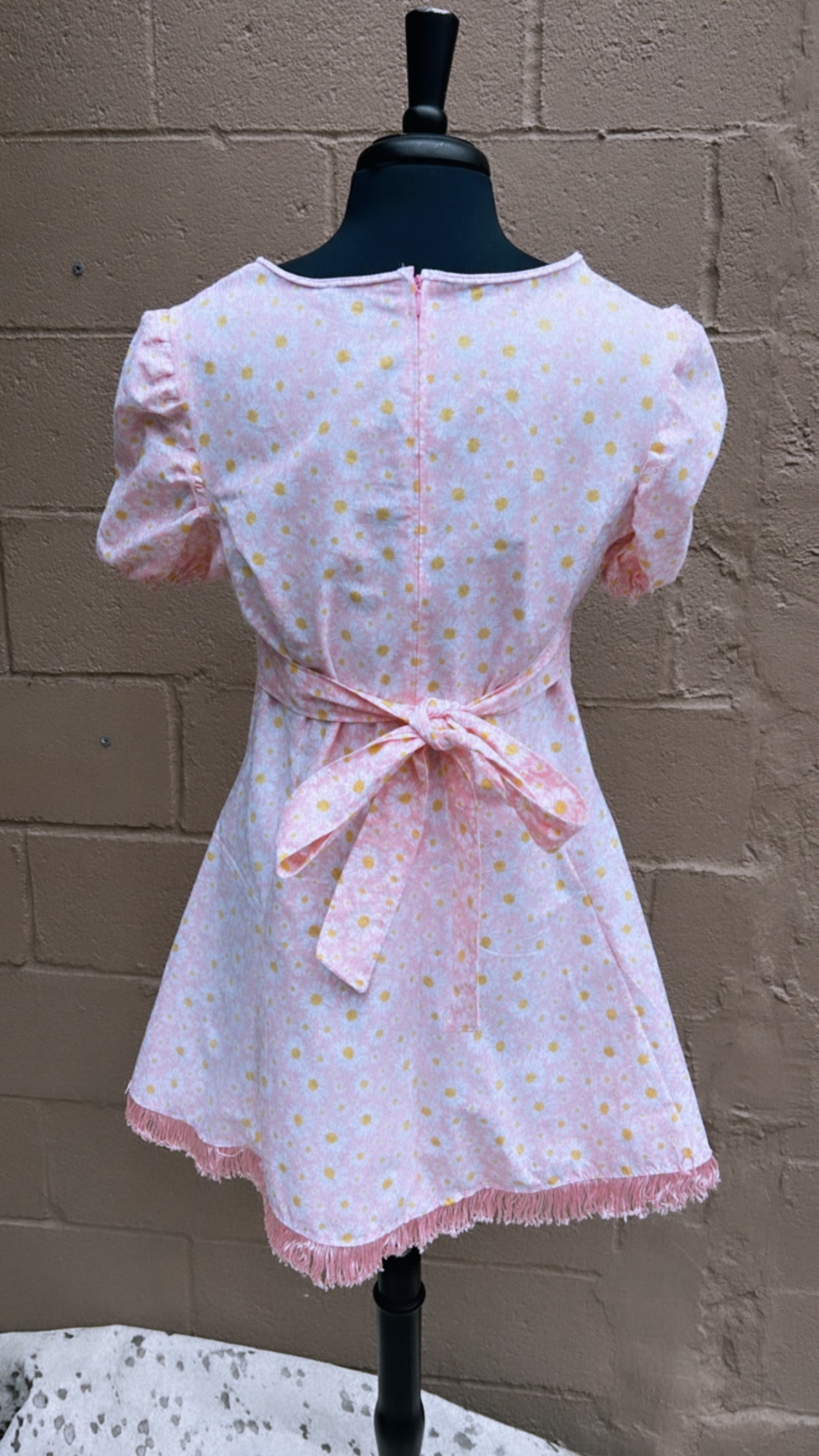 Sweetheart Heart Cutout Pink Daisy Sun Dress