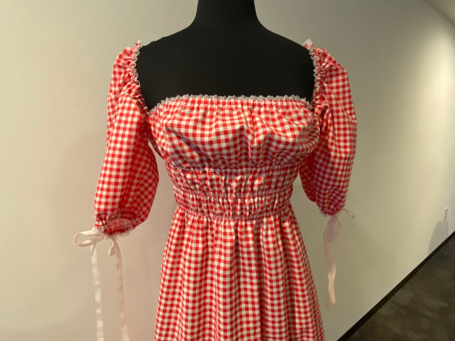 'Bonnie' Gingham Dropped Puff Sleeve Dress