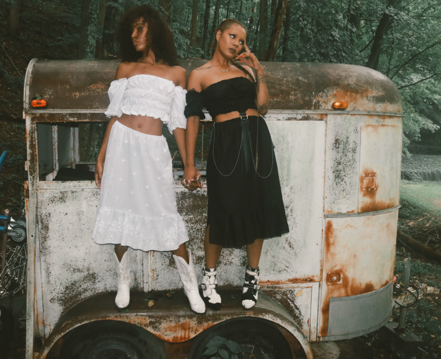 'Daphne' Y'allternative Black Prairie Skirt