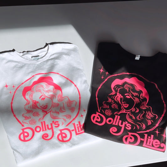 Dolly’s D-Lite Barb Wire Logo Tee